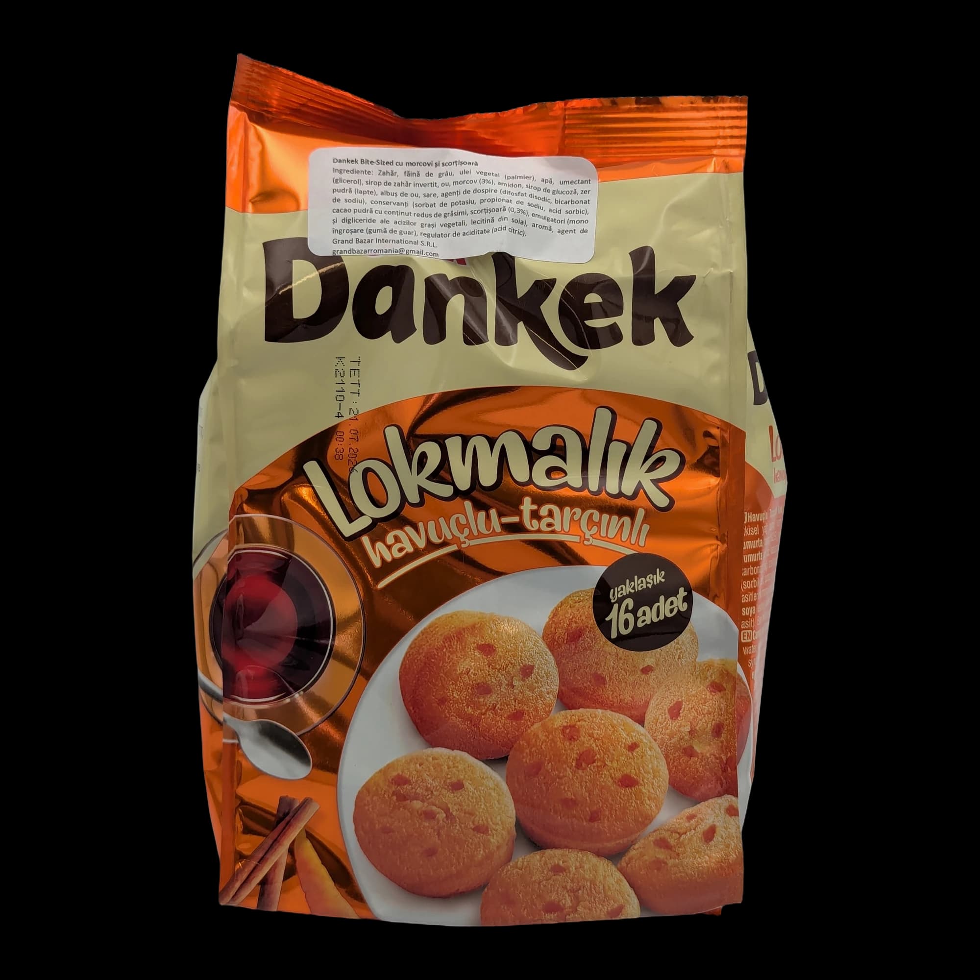 Prăjituri mici cu morcov și scorțișoară