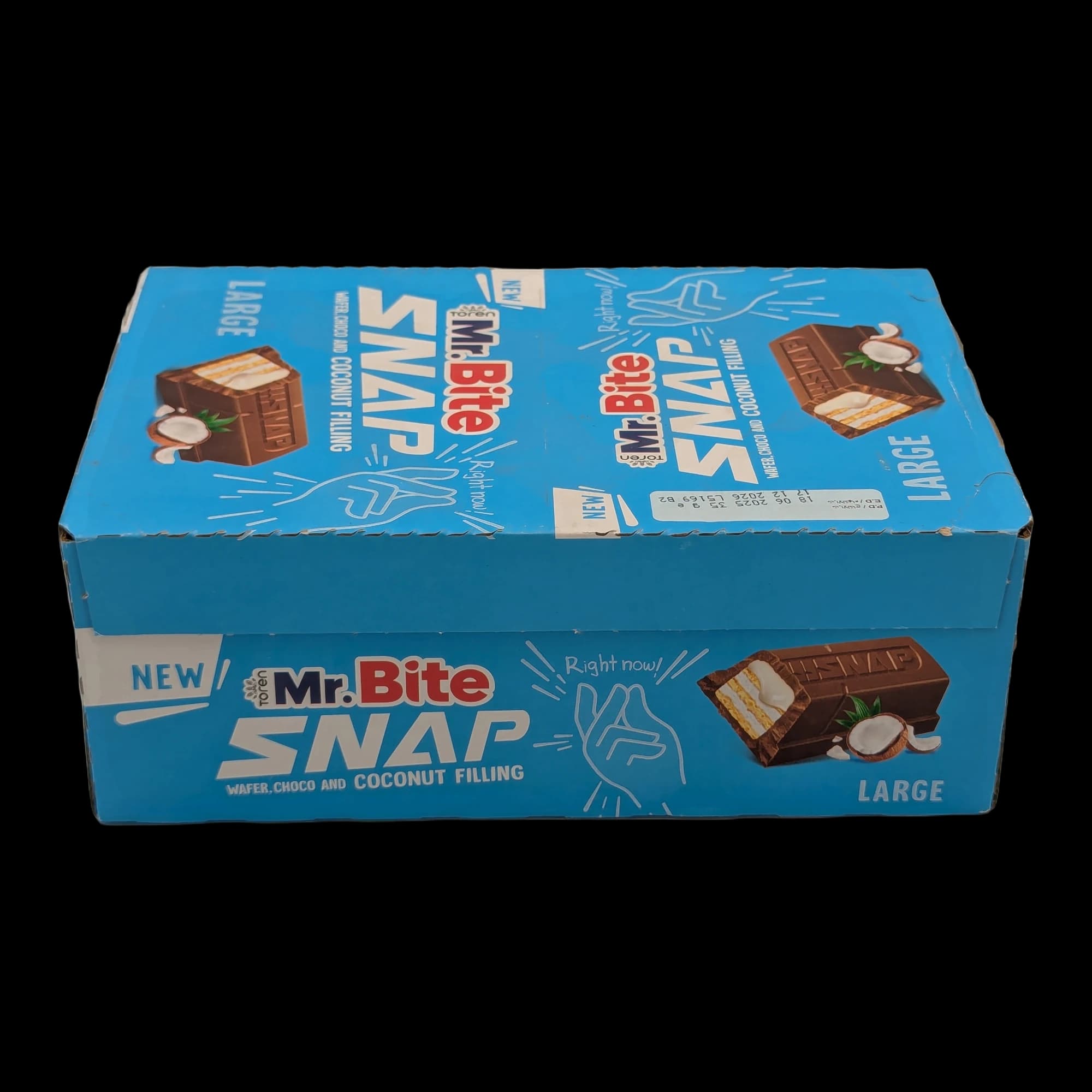 Snap Wafer with Chocolate and Coconut Filling